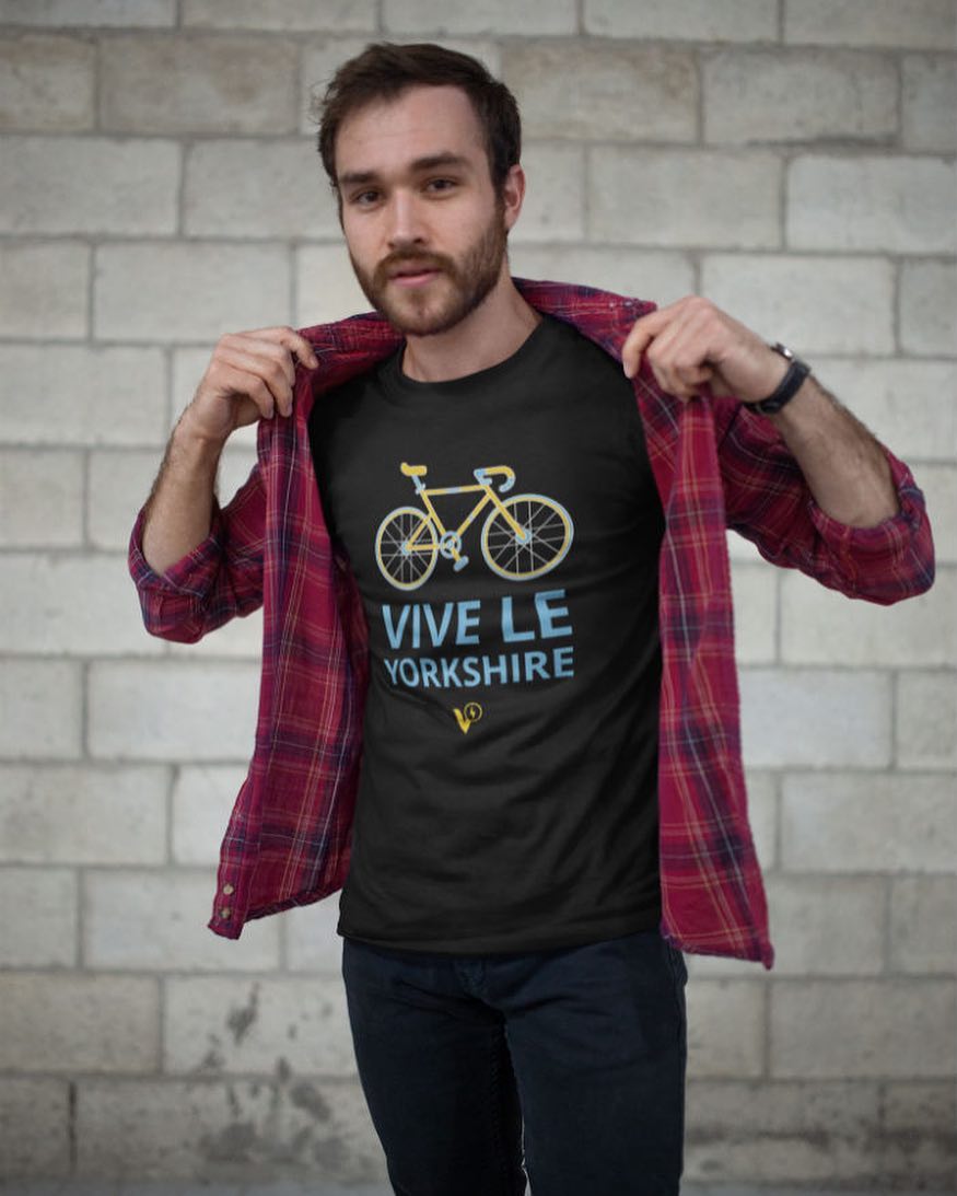 VIVE LE YORKSHIRE MEN'S CYCLING BLACK T-SHIRT