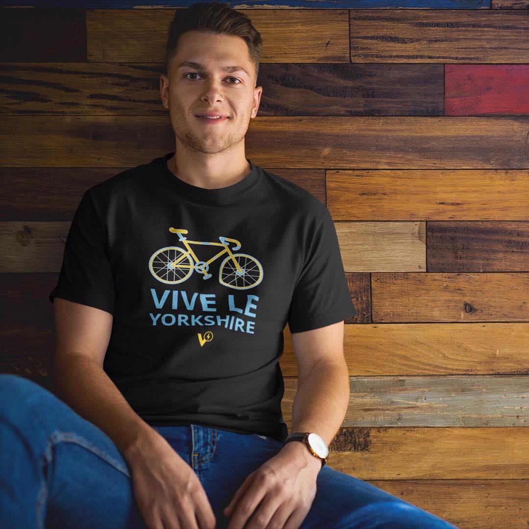 VIVE LE YORKSHIRE MEN'S CYCLING BLACK T-SHIRT
